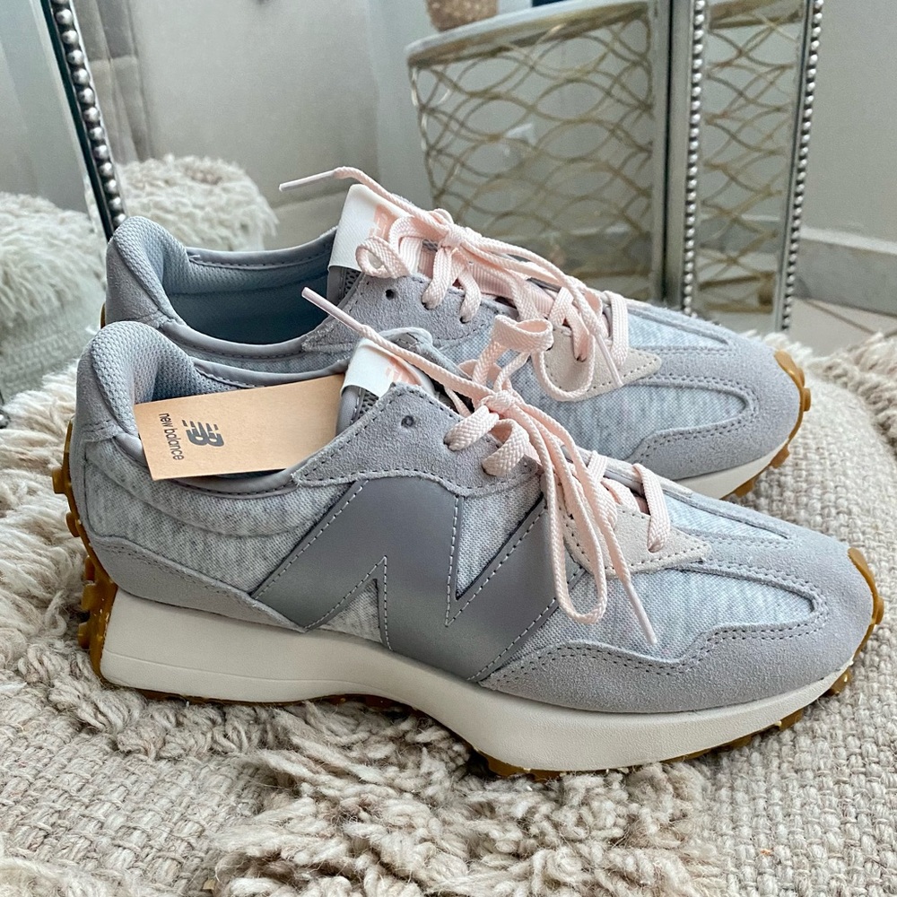 New Balance Womens 327